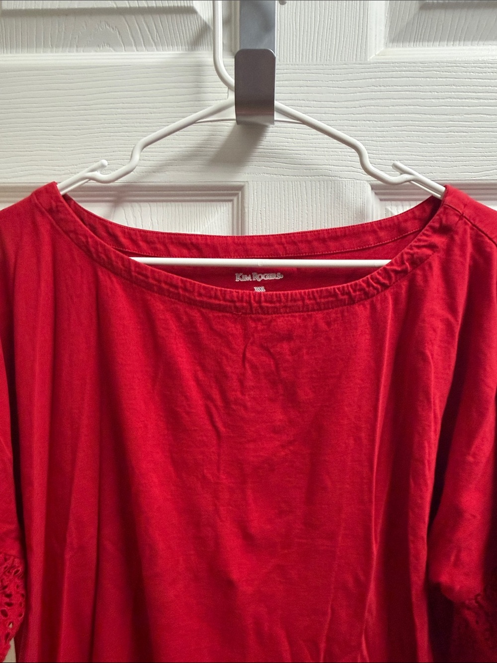 Kim Rogers Red Short Sleeve Tee with Crochet Sleeve Detail - Picture 3 of 9